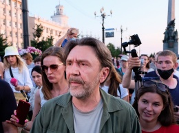 Сергей Шнуров присоединился к протестующим в Хабаровске