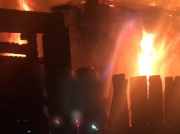 В Шостке взорвался и сгорел частный дом