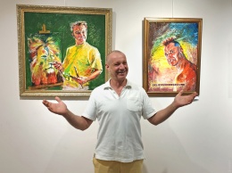 "Гармония дурака": в одесском Горсаду Георгий Делиев представил выставку своих картин