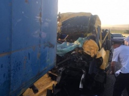 Ужасное ДТП в Крыму: маршрутка протаранила грузовик, есть жертвы
