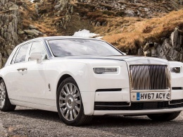 Появился очередной тизер на обновленный Rolls-Royce Ghost 2021 (ВИДЕО)