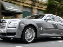 «Шепот призрака»: новая фича Rolls-Royce Ghost (видео)