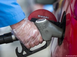 Цены на бензин, дизель и мазут упали: как Германия экономит сейчас на топливе