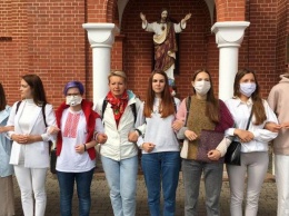 Протесты в Беларуси: на чьей стороне церковь?