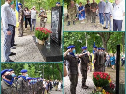 На Харьковщине открыли памятник погибшим защитникам Украины