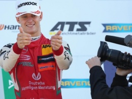 Сын Шумахера дебютирует в "Формуле-1" уже в этом сезоне