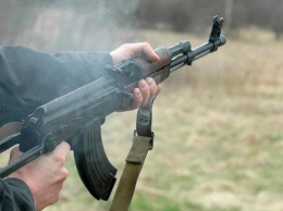 В «ЛНР» из Калашникова расстреляли джип: убили двух известных коммерсантов