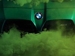 Компания BMW показала новые тизеры M3 и M4