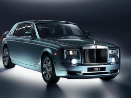 В линейке Rolls-Royce появится электромобиль: когда ждать новинку