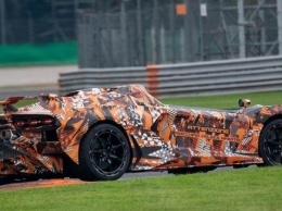 Lamborghini вывела на тесты прощальний Aventador?