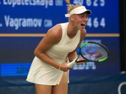 Мама украинской теннисистки устроила переполох на известном турнире