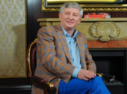 Первый помощник президента Зеленского тайно приезжал в имение к олигарху Ахметову