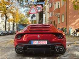 Единственный в своем роде Ferrari Omologata заметили на улице (ВИДЕО)