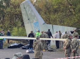 Кабмин возложил вину за катастрофу Ан-26 на руководство вуза (ВИДЕО)
