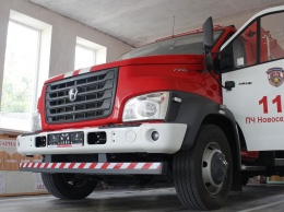 Крымские пожарные части получили 15 новых специализированных автомобилей