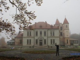 Фотопутешествие: дворец Бруницких в стрыйских Подгорцах