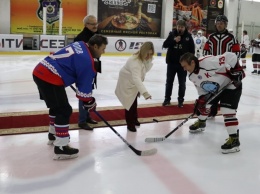 В Крыму стартовал региональный сезон НХЛ