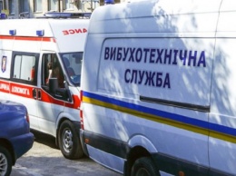 В Одессе поступило сообщение о минировании десяти школ, детей и педагогов эвакуировали
