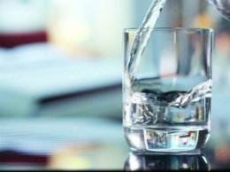 В семи пробах питьевой воды в разных районах Запорожской области нашли отклонения от нормы