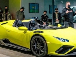 Lamborghini Huracan Aperta: НЛО на колесах?