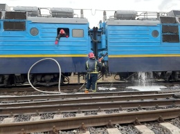 В Ровенской области на ходу загорелся поезд Николаев - Рахов