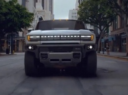 GMC Hummer EV в новом ролике выглядит как настоящий зверь в пути (ВИДЕО)