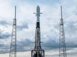SpaceX произвела первый запуск в 2021 году