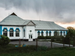 Еще три уникальные школы Сластиона на Полтавщине стали памятниками