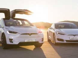 Tesla избавляется от старых Model S/X чтобы выпустить новые?