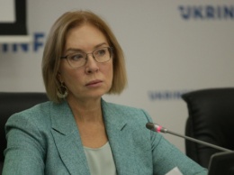 Некоторые моменты медреформы сужают права граждан: Денисова о своем представлении в КСУ