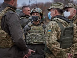 Зеленский решил, каких офицеров может назначать в украинской армии