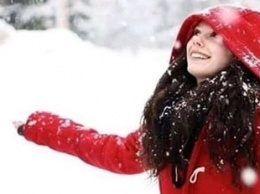 Вместо спортзала - лопата: мощные снегопады в Украине высмеяли меткими фотожабами