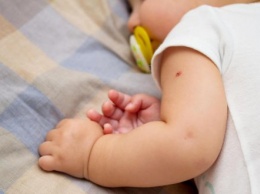 Из роддомов выписывают без БЦЖ: в Украине закончилась вакцина от туберкулеза