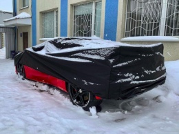 В Украине заметили первый в стране новейший суперкар Chevrolet: фото