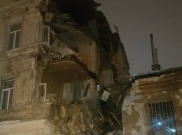Не успели спасти: в центре Одессы рухнул памятник архитектуры
