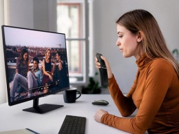 Samsung представила интерактивный дисплей FLIP и универсальный монитор-телевизор Smart Monitor