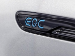 Mercedes показал новое изображение седана EQS