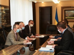 "Турбоатом" и "Электротяжмаш" обсудили сотрудничество на совещании с представителями ФГИУ и обладминистрации