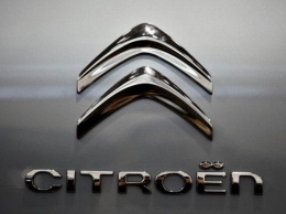 Citroen вывел на тесты новый компактный кроссовер