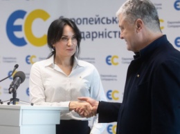 Маруся Зверобой заявила о снятии кандидатуры на довыборах депутата Рады