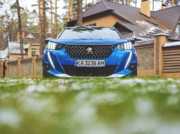 В Украине назвали лучшие автомобили 2021 года