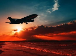 Опасный регион: Канада рекомендовала своим самолетам не летать над Одессой