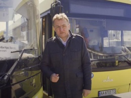 Садовый отказался от 100 белорусских автобусов для Львова (ВИДЕО)
