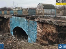 Начался ремонт самого старого моста Харьковщины