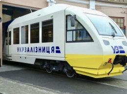 Укрзализныця и польская Pesa будут сотрудничать для восстановления дизель-поездов