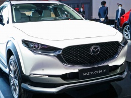 Mazda CX-30 EV дебютировал как китайский электрический кроссовер (ВИДЕО)