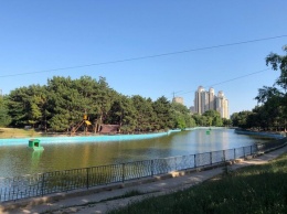 В парке Победы сбрасывали канализационные отходы: чьих рук дело