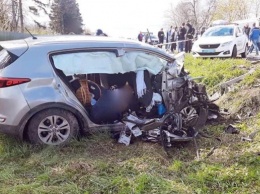 На Прикарпатье в ДТП с автобусом погибли два человека