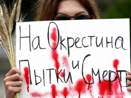 Пытки в Беларуси: как силовиков привлекут к ответственности