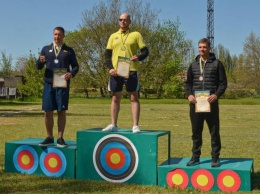 Сумские лучники с медалями чемпионата Украины среди спортклубов